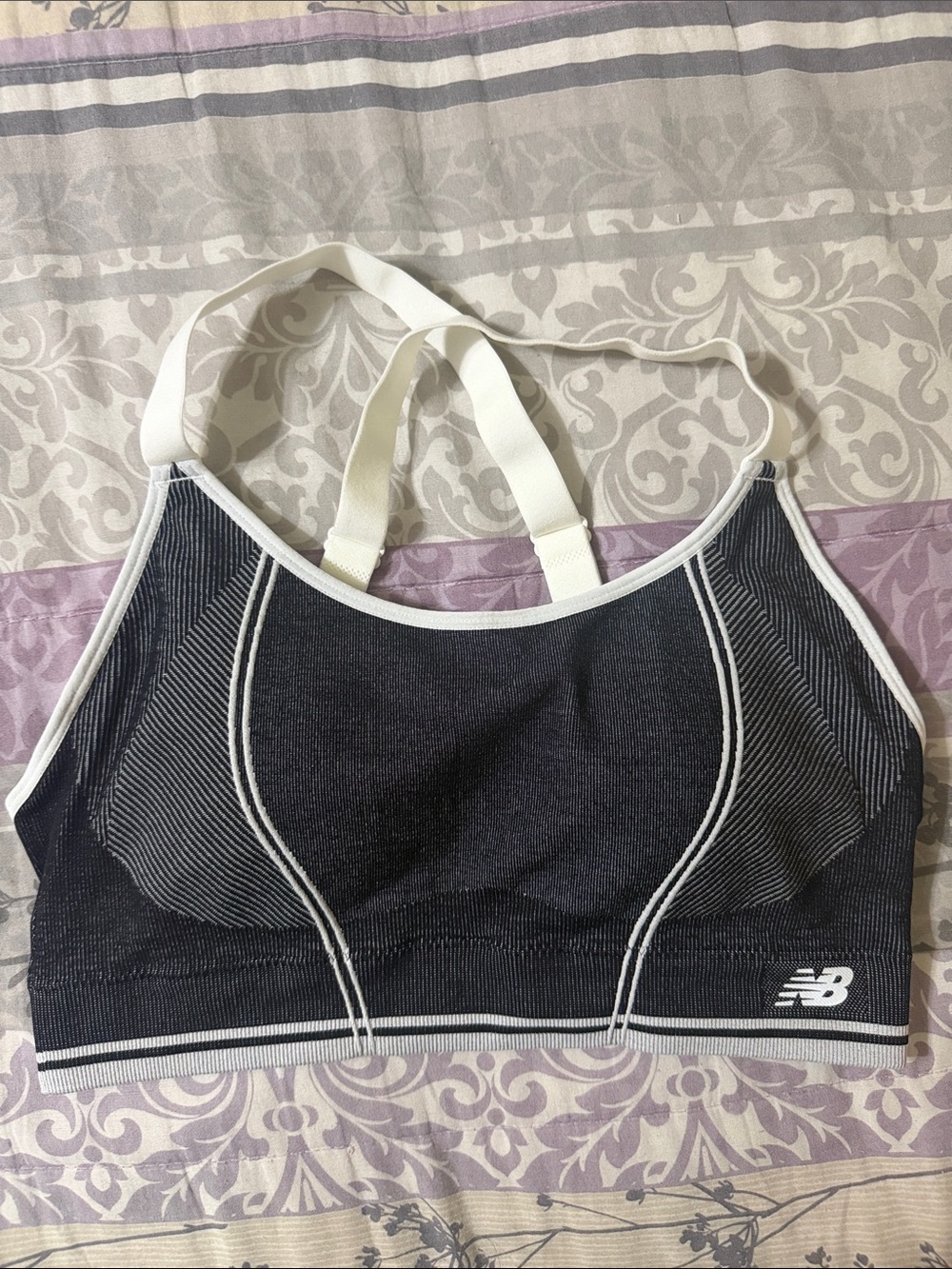 New Balance Black & White Seamless Support Sports Bra